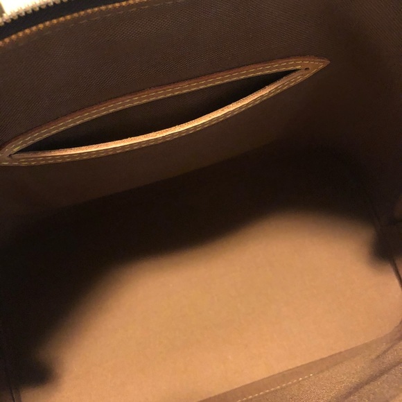 ❌Sold❌Louis Vuitton ALMA PM - Picture 6 of 9